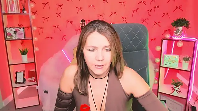 NicoleHitman online show from January 31, 7:11 pm