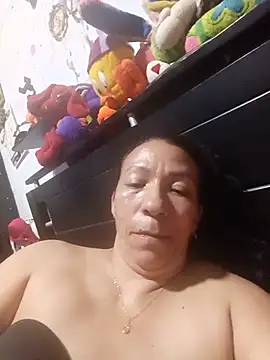 Snapshot of Antonela45 chatting on July 18, 12:48 am Antonela45 online show from July 18, 12:48 am
