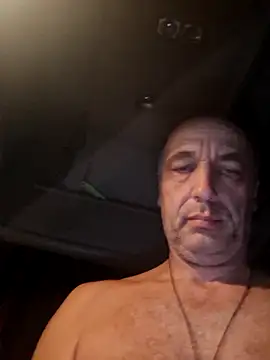 Snapshot of aleksis1313 chatting on October 30, 7:25 pm aleksis1313 online show from October 30, 7:25 pm