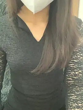 Lyly2525 online show from March 10, 1:32 pm