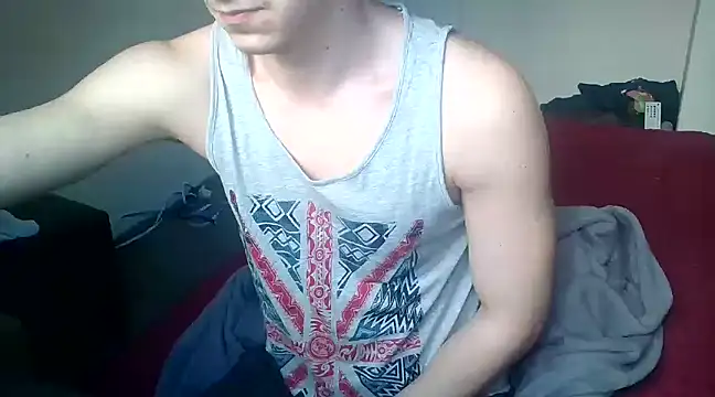 Snapshot of Enoch981 chatting on March 5, 9:27 am Enoch981 online show from March 5, 9:27 am