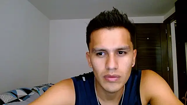 Snapshot of fetichistas96 chatting on January 12, 9:42 pm fetichistas96 online show from January 12, 9:42 pm