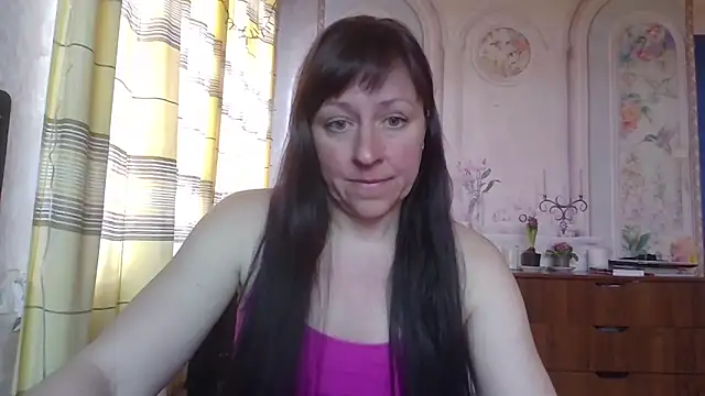 Snapshot of CarolinaReaperRed chatting on March 13, 6:42 am CarolinaReaperRed online show from March 13, 6:42 am