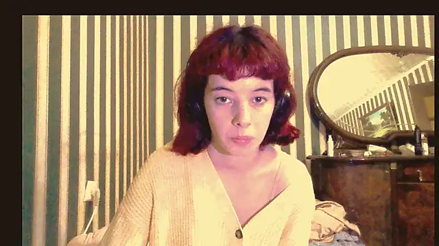 Snapshot of _Amber_Doll_ chatting on October 6, 5:54 pm Amber Doll online show from October 6, 5:54 pm