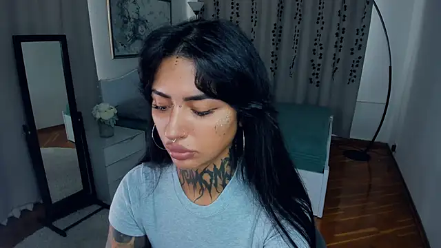 CharimgSabrina online show from September 27, 6:18 am