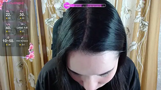 KateForLove online show from October 21, 12:06 pm