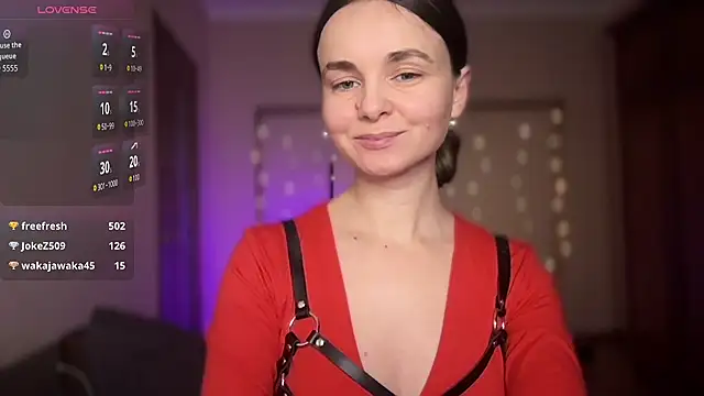 lanaloulou online show from October 8, 8:06 pm