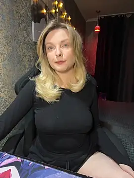 Snapshot of Lina_ly chatting on October 16, 9:16 pm Lina ly online show from October 16, 9:16 pm