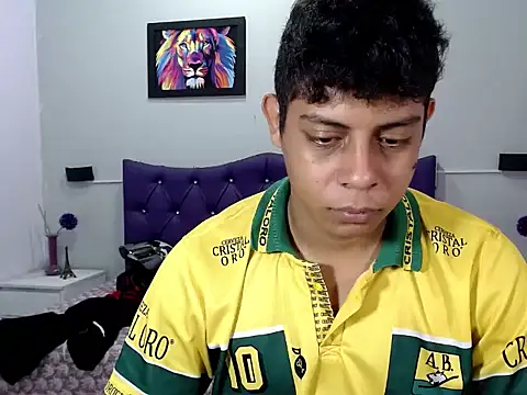 Alejandroo 22 online show from September 30, 2:55 pm