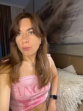 Snapshot of Mary_Kiitty chatting on July 9, 11:36 am Mary Kiitty online show from July 9, 11:36 am