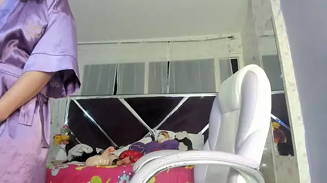 emma morgan 1 online show from October 20, 10:49 am