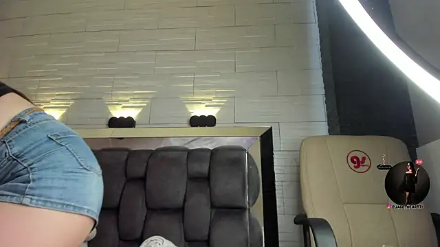 jade heartt online show from December 22, 7:44 pm