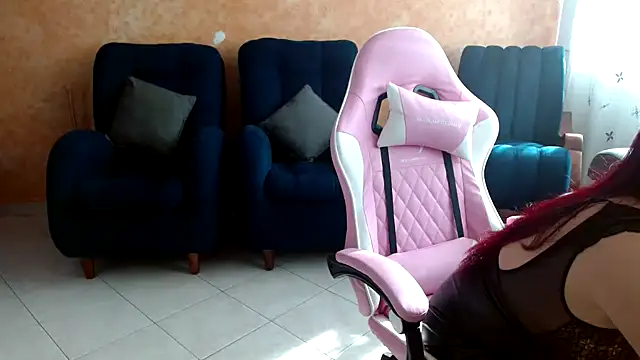 Snapshot of nanis_milf chatting on February 4, 1:50 pm nanis milf online show from February 4, 1:50 pm