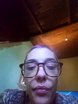 Buenna online show from January 18, 5:17 pm