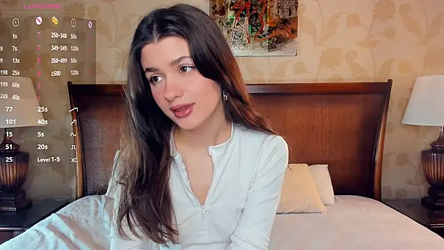 Snapshot of CathrynCovil chatting on January 13, 8:52 am CathrynCovil online show from January 13, 8:52 am