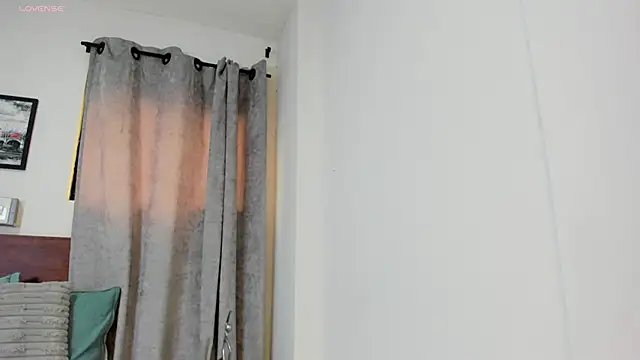 Liz ortega30 online show from April 8, 12:16 pm