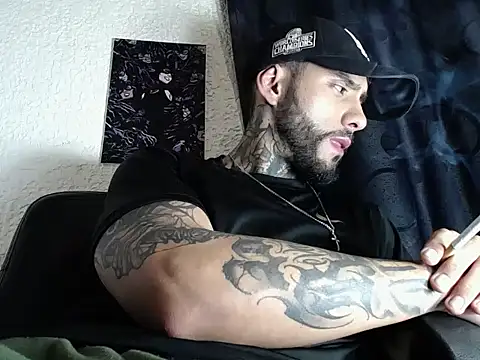 Snapshot of dante_d_angelo_ chatting on September 23, 7:22 am dante d angelo online show from September 23, 7:22 am