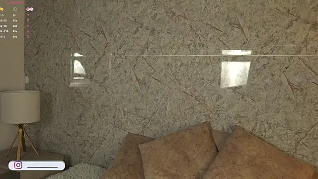 alison222  online show from January 14, 12:00 pm