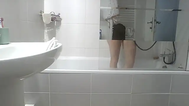 Valentinette online show from March 16, 10:52 am