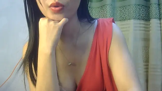 Snapshot of eye_spyy chatting on July 11, 4:15 am eye spyy online show from July 11, 4:15 am