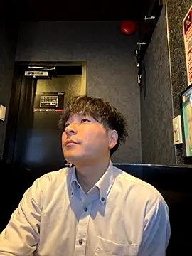 waka3232 online show from December 2, 11:04 am