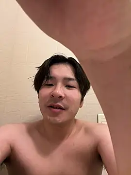 waka3232 online show from May 18, 2:29 am