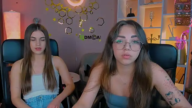 kiki swan online show from June 30, 1:56 pm