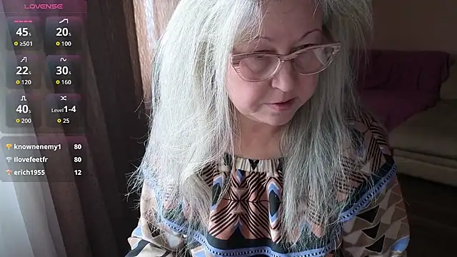 Wane Witch online show from November 8, 4:45 am