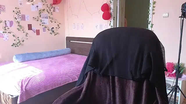 Wane Witch online show from March 29, 7:08 am