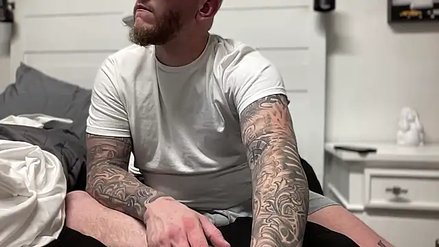 Snapshot of Thegreatwhitepipe chatting on November 16, 1:06 pm Thegreatwhitepipe online show from November 16, 1:06 pm