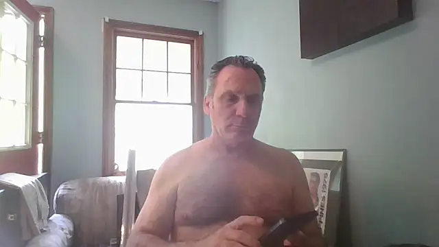 Snapshot of HunkofRock chatting on April 29, 5:17 pm HunkofRock online show from April 29, 5:17 pm