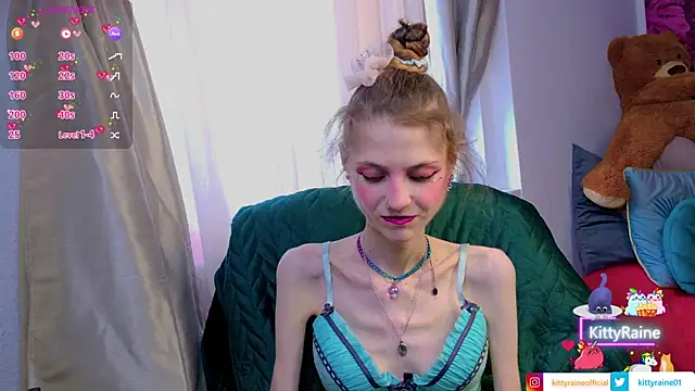 KittyRaine online show from May 20, 1:06 pm