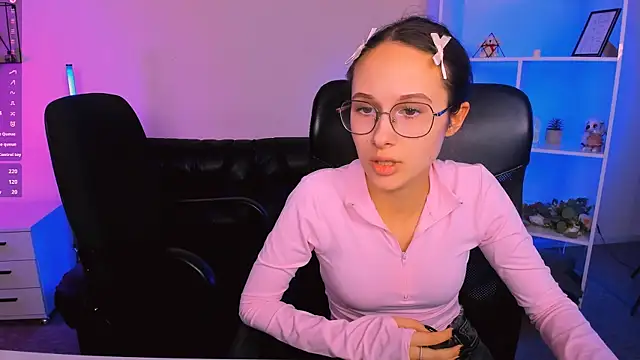 mona cloud online show from November 17, 12:16 am