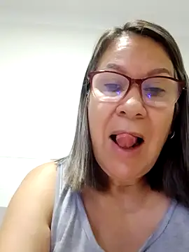 victoria wayne online show from December 20, 10:11 am