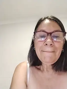 victoria wayne online show from May 29, 10:35 am