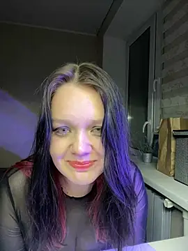 Snapshot of Viella_Rosewood chatting on March 5, 9:15 pm Viella Rosewood online show from March 5, 9:15 pm