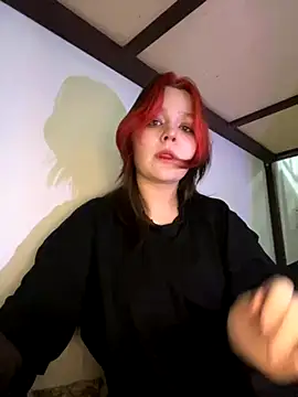 Snapshot of Viella_Rosewood chatting on December 3, 9:57 pm Viella Rosewood online show from December 3, 9:57 pm