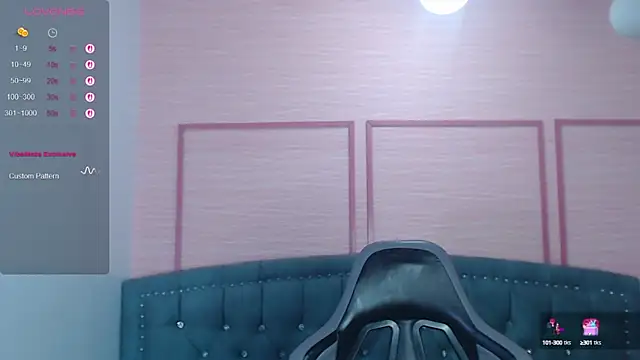 Snapshot of emma_wockll_t chatting on October 15, 1:39 am emma wockll t online show from October 15, 1:39 am