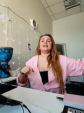 Juicy PeachLux online show from February 19, 6:53 am