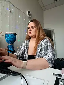 Juicy PeachLux online show from March 21, 6:51 am