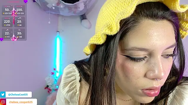 Snapshot of chelsea__coo chatting on March 12, 8:31 pm chelsea  coo online show from March 12, 8:31 pm
