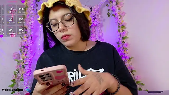 Snapshot of chelsea__coo chatting on September 26, 11:31 pm chelsea  coo online show from September 26, 11:31 pm
