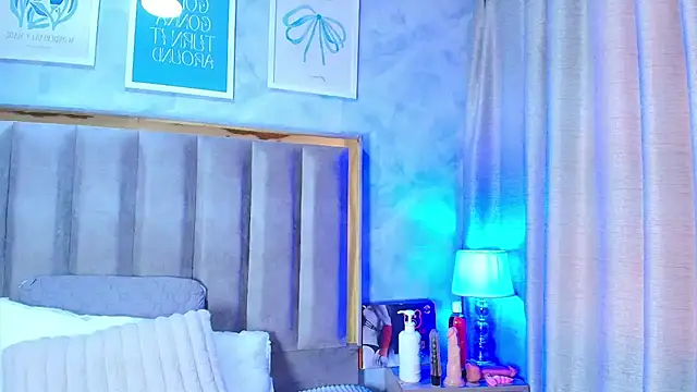 Snapshot of AvaX_777 chatting on June 26, 5:39 pm AvaX 777 online show from June 26, 5:39 pm