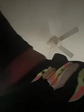 Snapshot of Dymmmm chatting on March 9, 10:52 pm Dymmmm online show from March 9, 10:52 pm