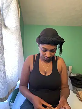 Snapshot of Dymmmm chatting on March 17, 7:48 pm Dymmmm online show from March 17, 7:48 pm