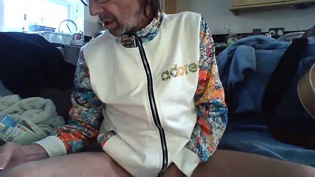 Grower and shower online show from April 5, 4:15 pm