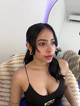 Snapshot of _Emily_Thompson_ chatting on February 28, 7:04 pm Emily Thompson online show from February 28, 7:04 pm