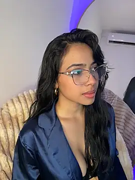 Snapshot of _Emily_Thompson_ chatting on March 3, 12:28 am Emily Thompson online show from March 3, 12:28 am