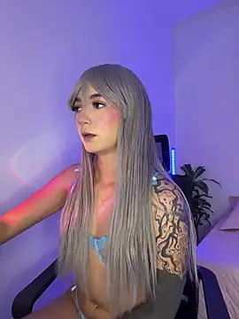 Snapshot of Hi_Soyfer chatting on January 5, 6:00 pm Hi Soyfer online show from January 5, 6:00 pm