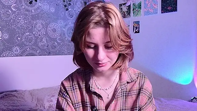 Cute Cate404 online show from November 22, 3:38 am